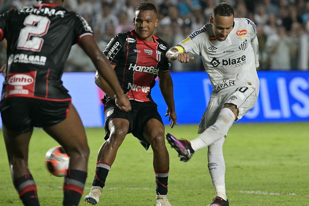 KAIYUN-包含内马尔焦点对战，Karsa与70激战巴塞罗那分钟，领先优势明显胜负难料！的词条