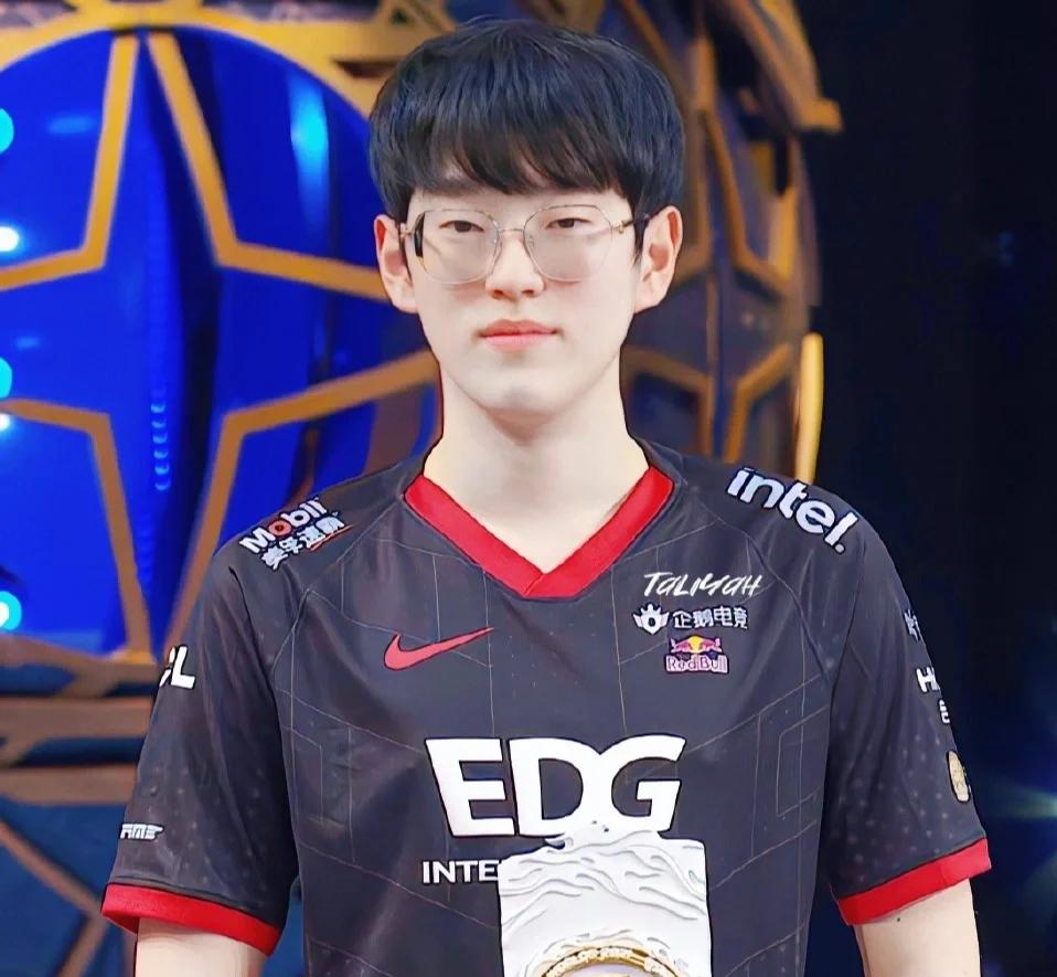 KAIYUN-Scout新星晋级下一阶段表现突出，塞尔维亚队前途光明！