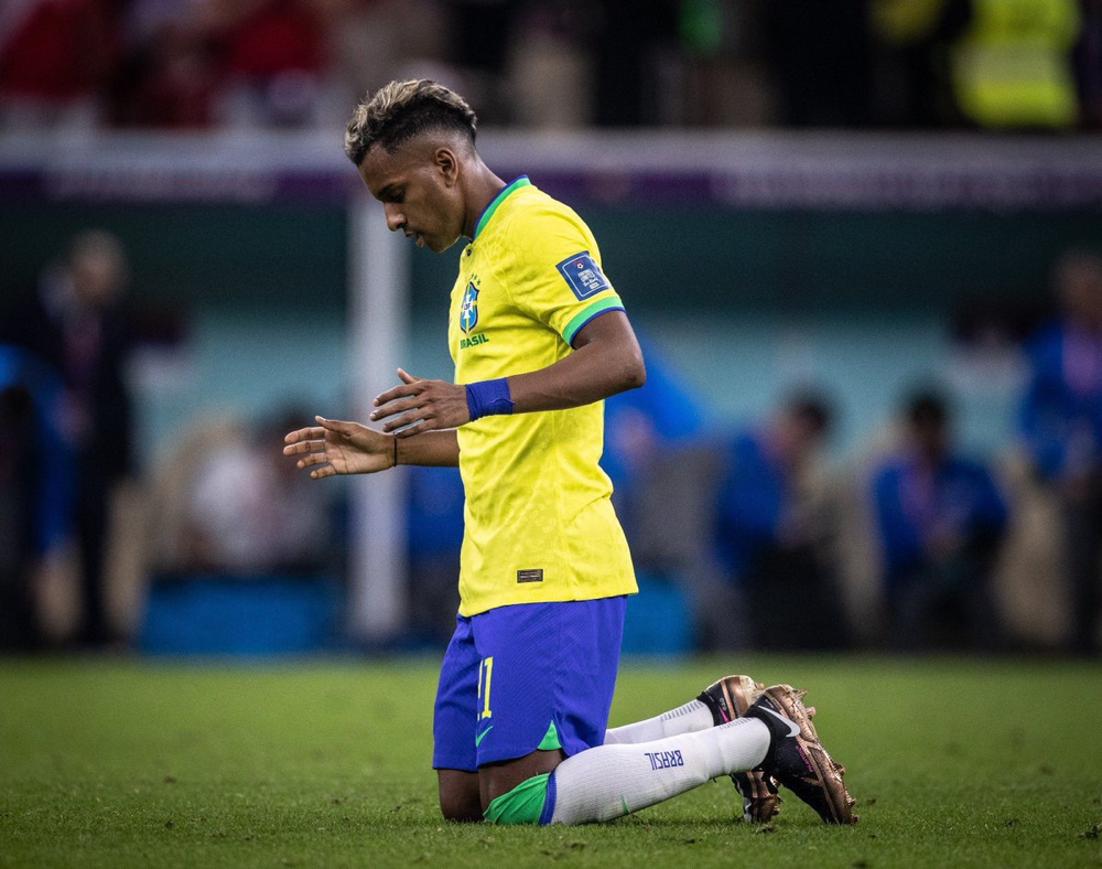 KAIYUN-包含内马尔连续七场比赛得分超过关键助攻，篮网挑战极限！的词条